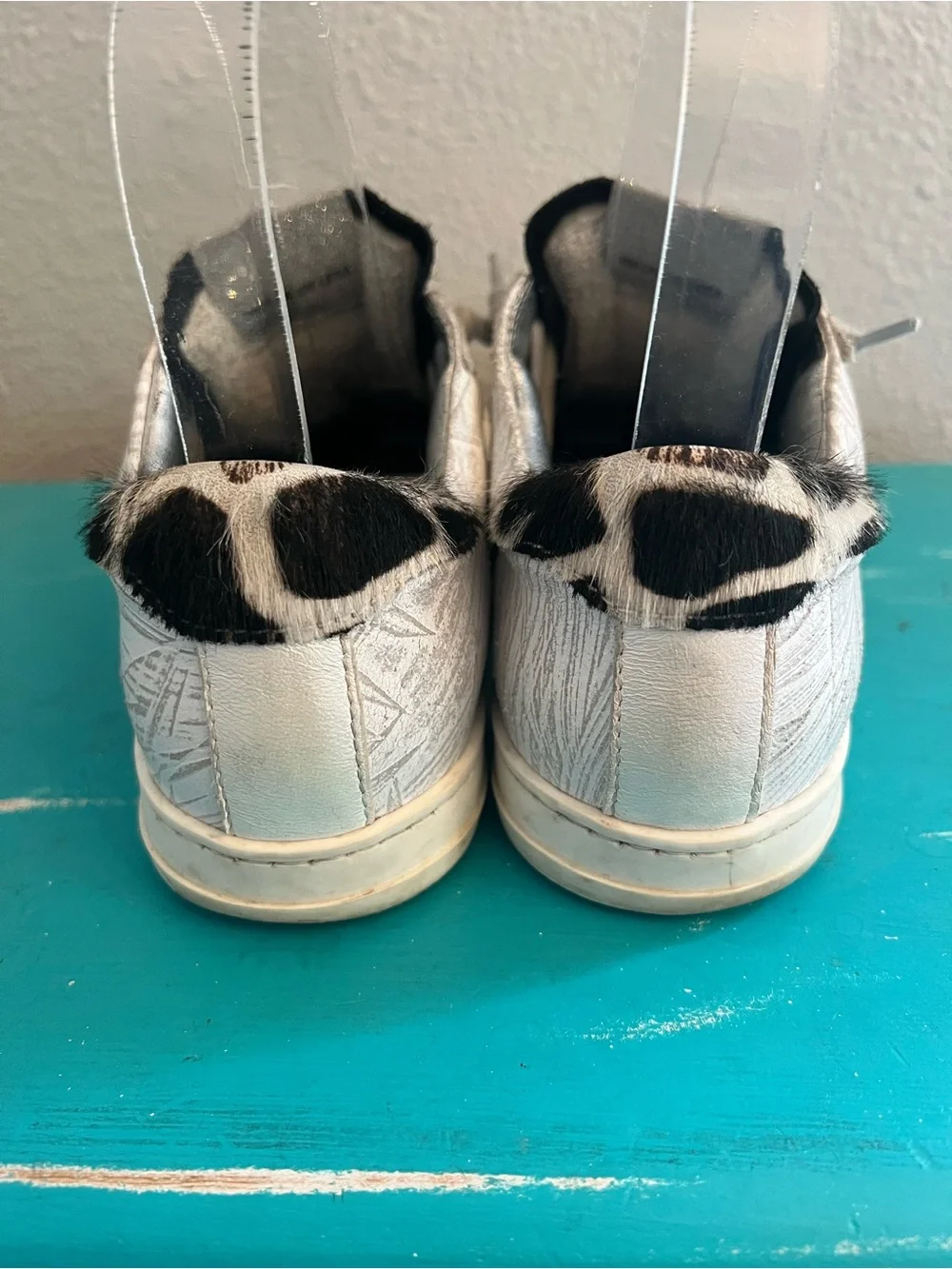 P448 John-W Dusty Giraffe Sneakers Calf Hair Size 36